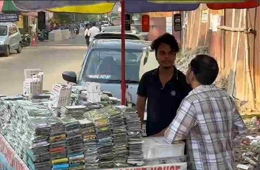 मोबाइल कवर बेचने वाले रोहित का डॉक्टर बनने का सपना अब होगा पूरा
